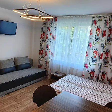 Zlota 24 بيت ضيافة *