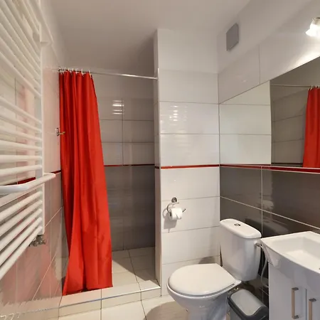 Zlota 24 بيت ضيافة