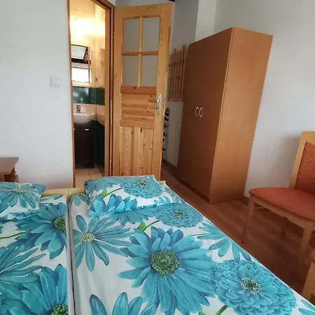 Zlota 24 * 카르비아